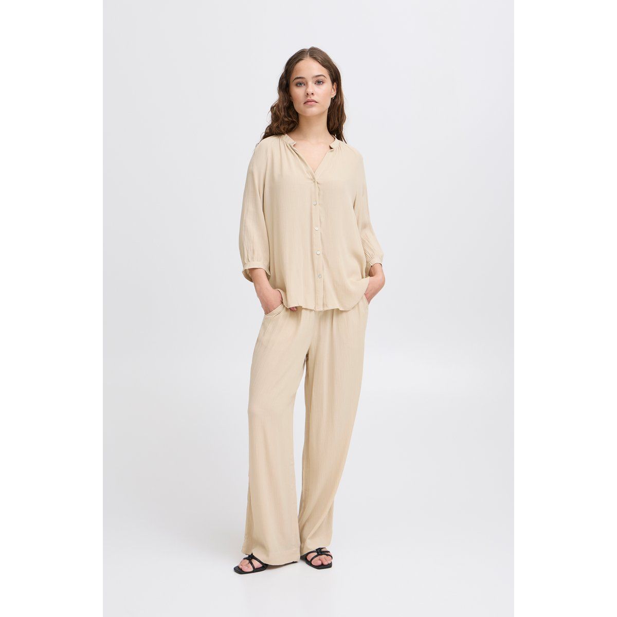 Locker geschnittene Freizeithose