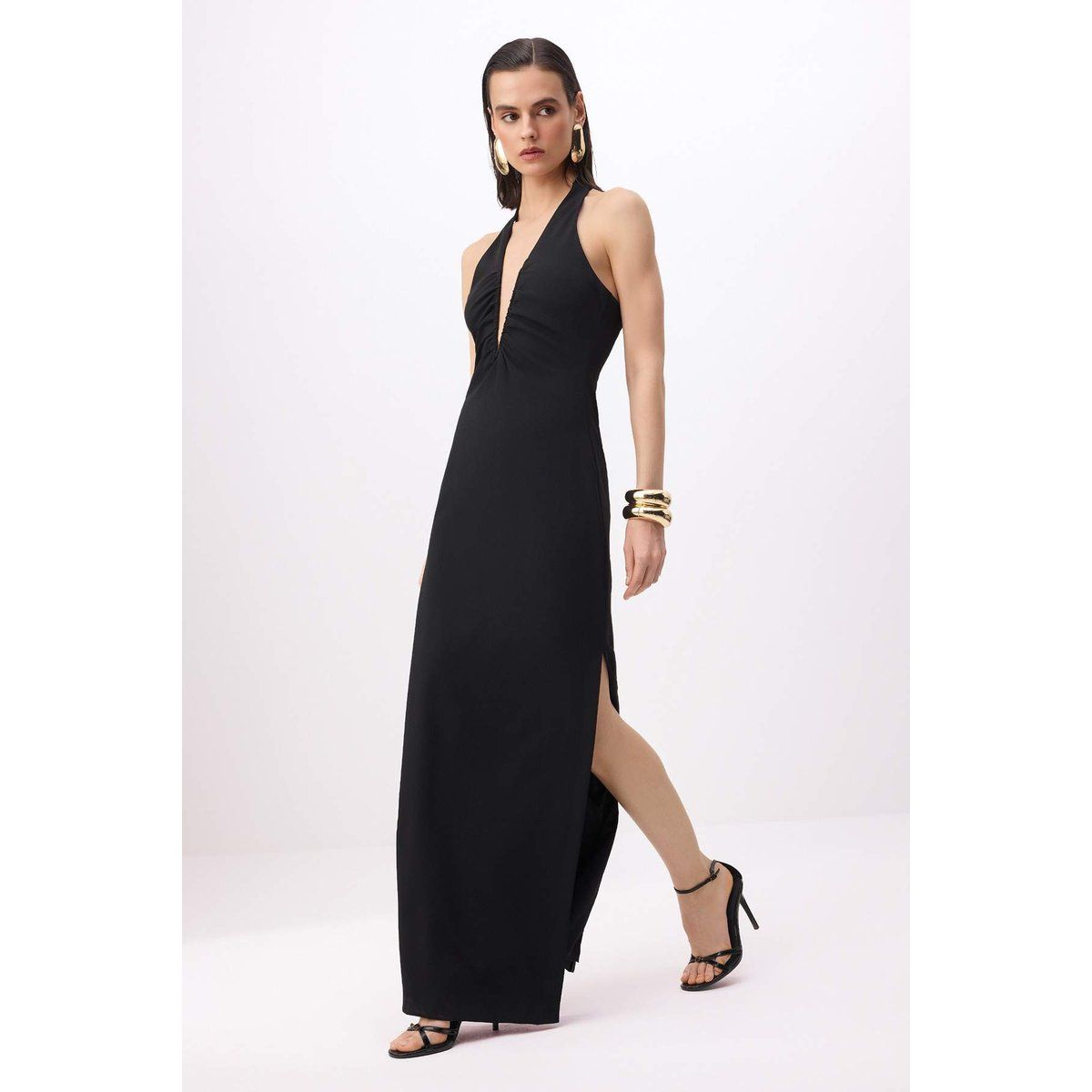Elegantes ärmelloses Neckholder-Maxikleid