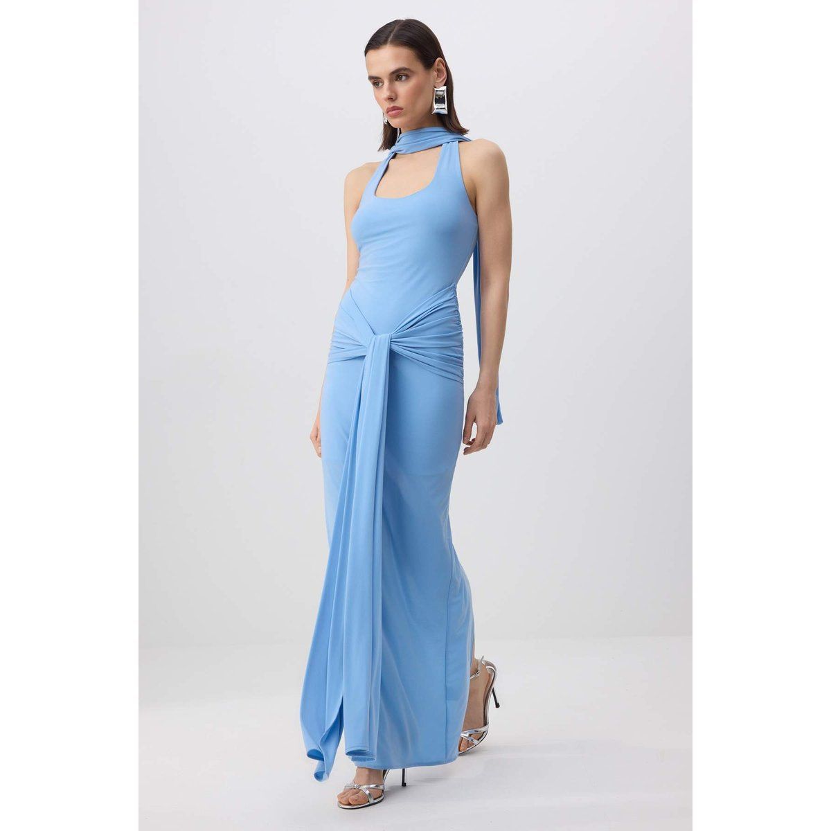 Elegantes ärmelloses Maxikleid mit Bindedetail