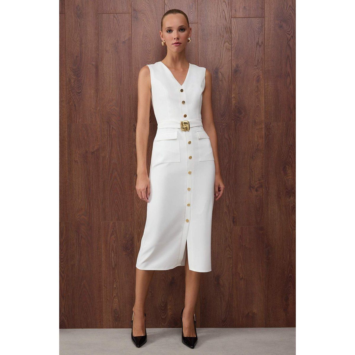Ärmelloses Midikleid mit Knopfleiste