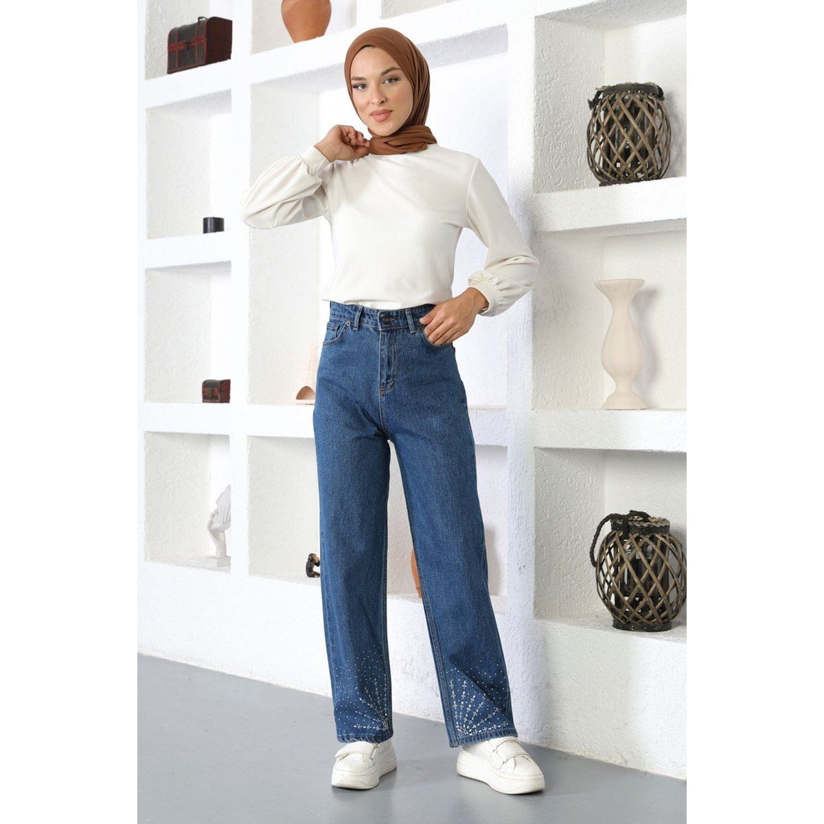 Gerade Jeans in dunkler Waschung