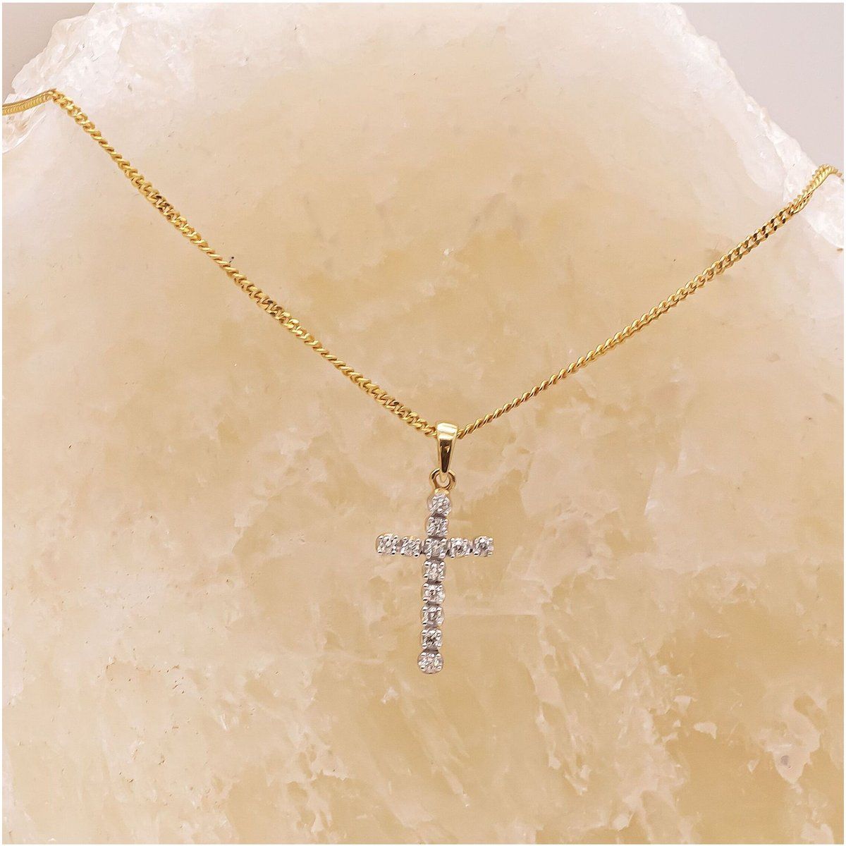 Diamant-Kreuz-Anhänger Halskette