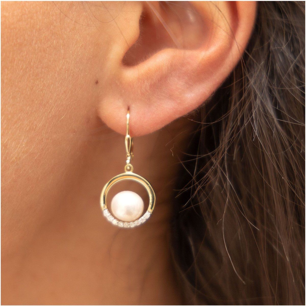 Ohrringe mit Perle und Zirkonia Halo