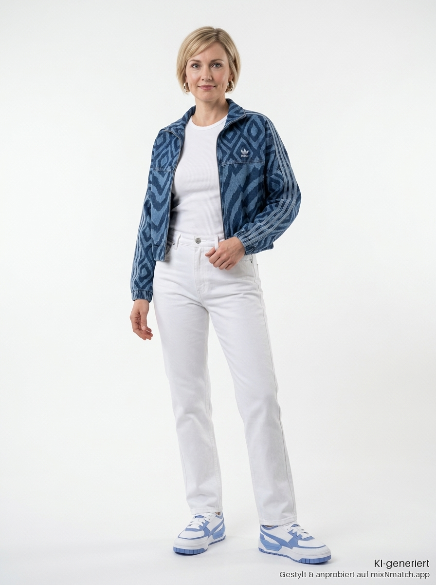 Grafischer Denim Streetwear-Look